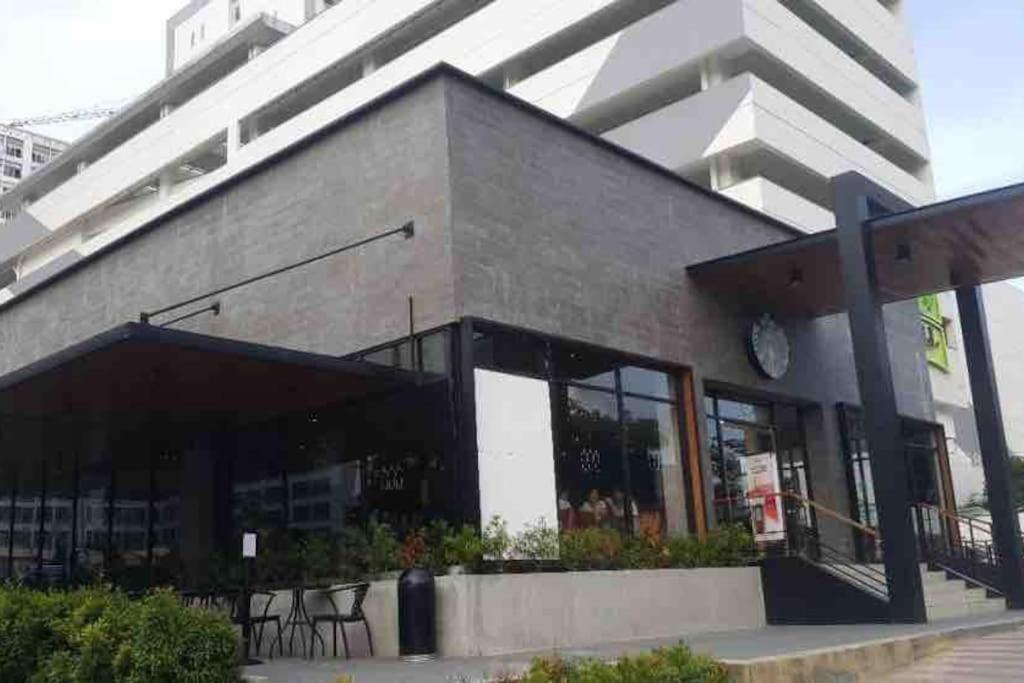 Trig Place At Grace Residence In Taguig City مانيلا المظهر الخارجي الصورة